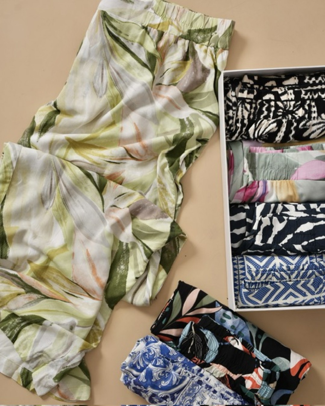 شلوار طرحدار ال سی  کد1953